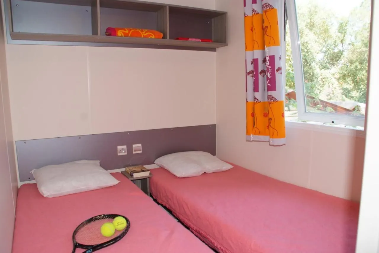 **** Campsite Parc St James Parc Montana Gassin France